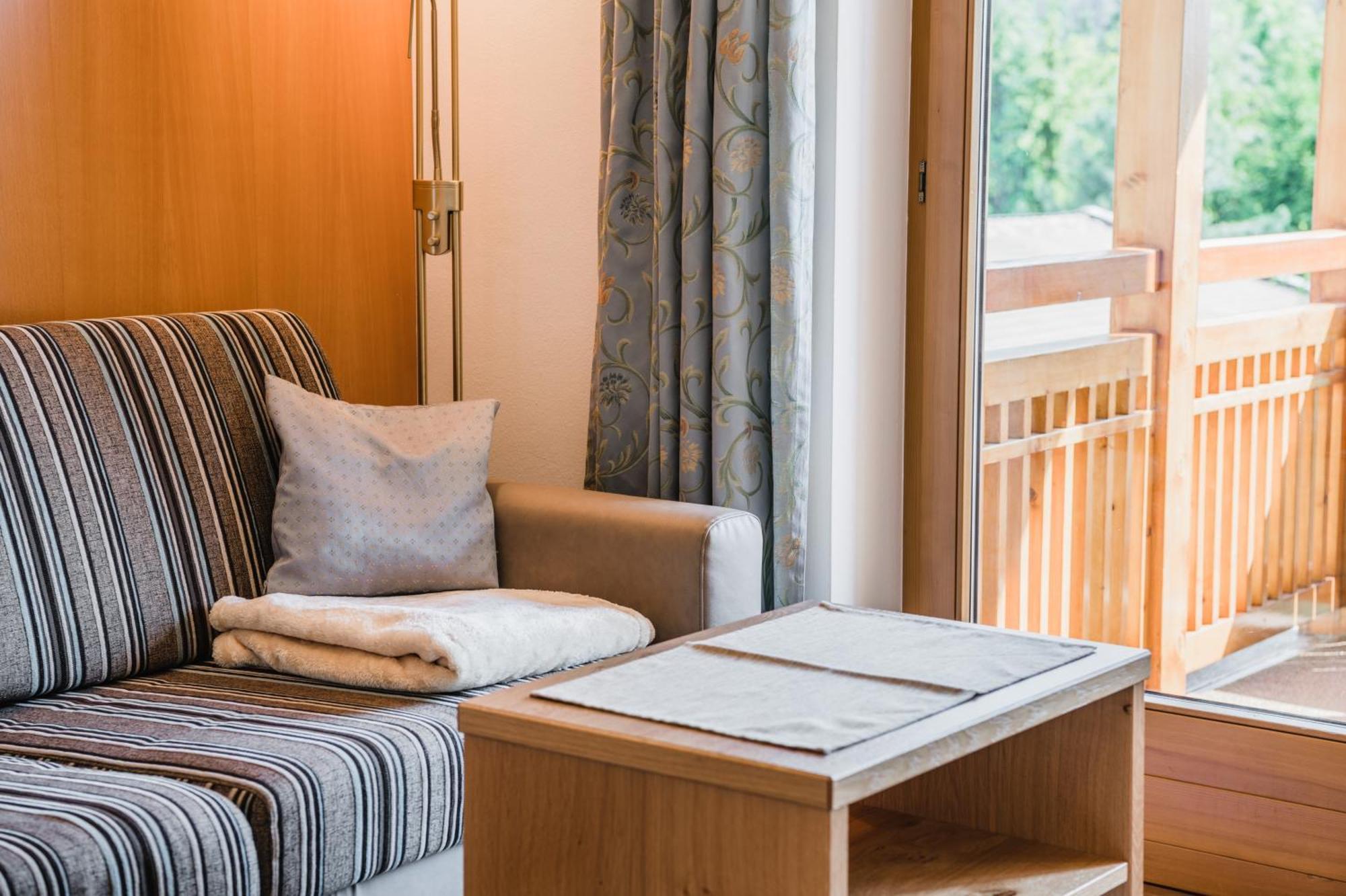 Residence Erika - Apartments, Breakfast & Sauna 시우시 외부 사진